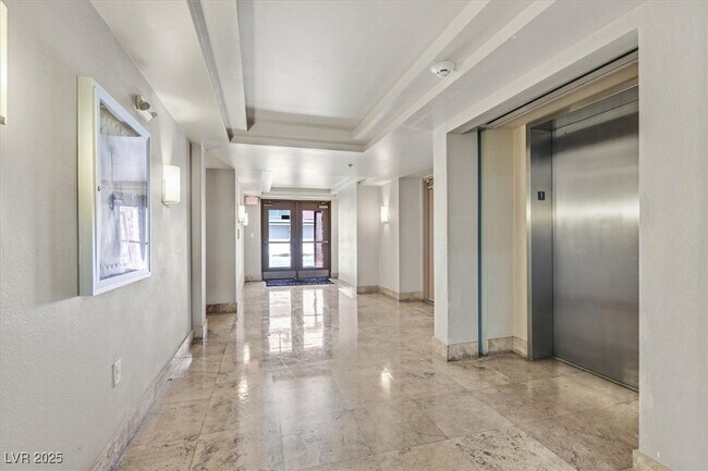 Foto del edificio - 31 E Agate Ave