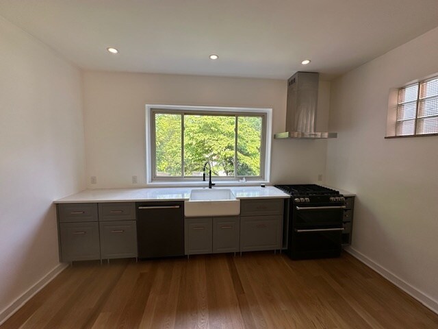 Foto del edificio - 7111 Willard St