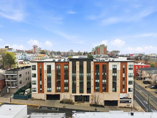 Foto del edificio - 649 38th St