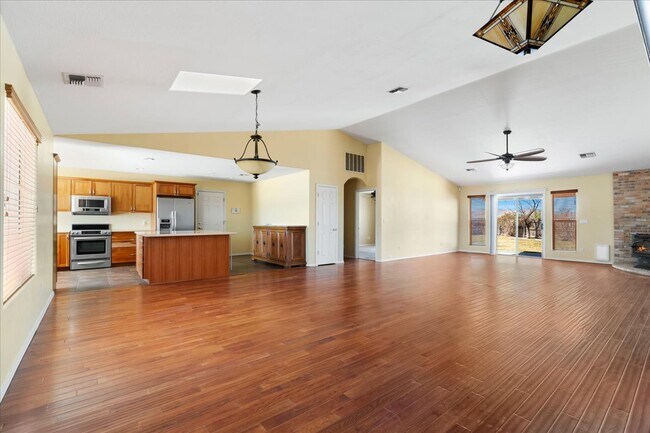 Foto del edificio - 798 N Fire Sky Ln