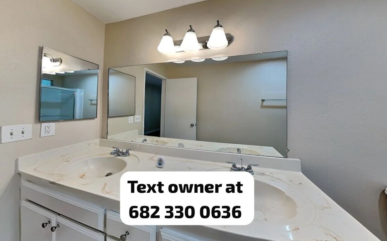 Foto del edificio - 4176 N E St