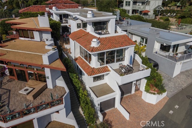 Building Photo - 360 Pinecrest Dr
