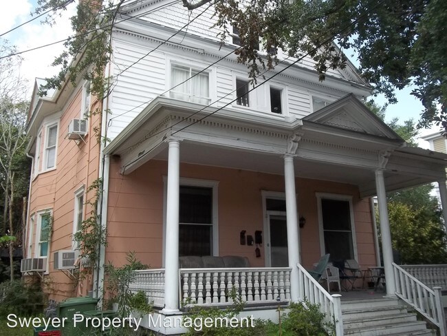 Building Photo - 415 Orange St