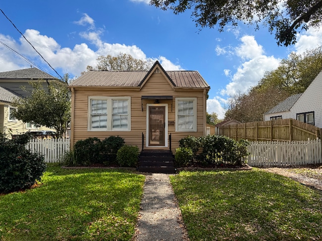 Building Photo - 235 Helios Ave