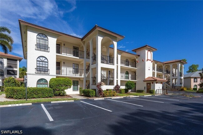 Foto del edificio - 605 Augusta Blvd