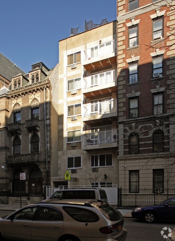Foto del edificio - 49 E 129th St