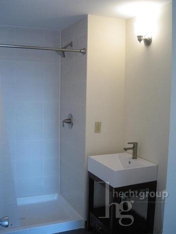 Foto del edificio - 4261 Hunter St