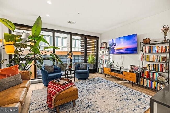 Foto del edificio - 1500 Harry Thomas Way NE