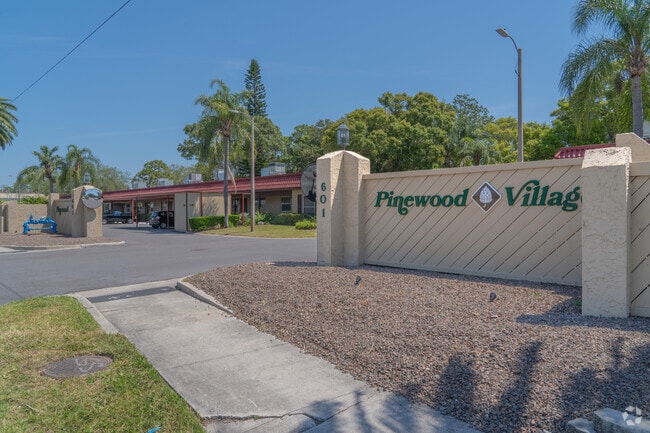 Entrance - Pinewood Village