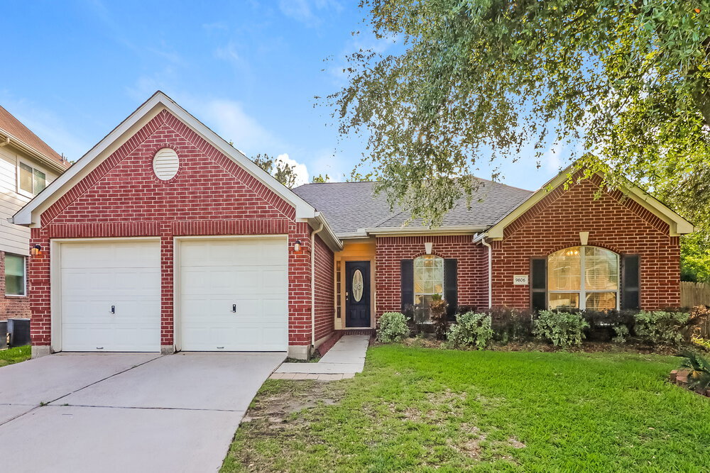 Primary Photo - 9806 King Arthur Ct