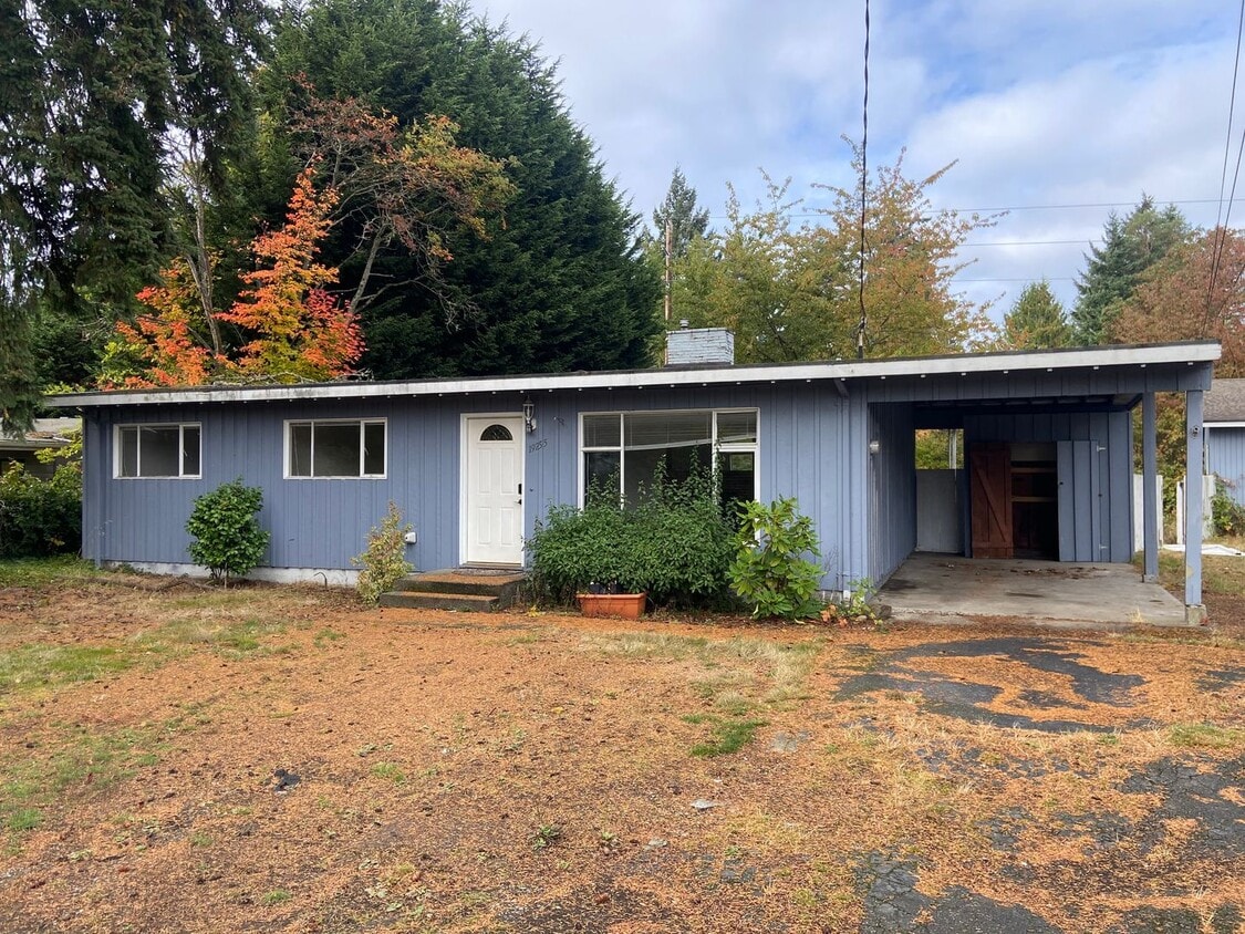 Des Moines Rambler w/ Large yard - Des Moines Rambler w/ Large yard