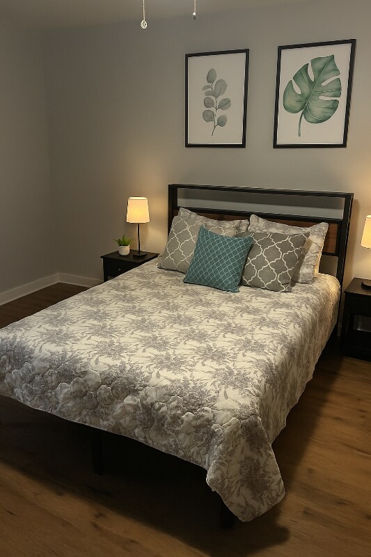 Foto principal - 2996 1st Ave SW