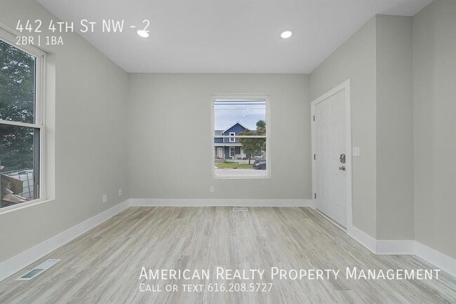 Foto del edificio - 442 4th St NW