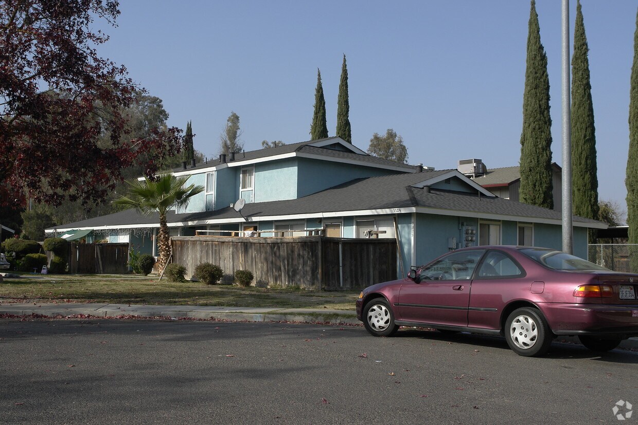 Building Photo - 3329 Santa Rosa Ct