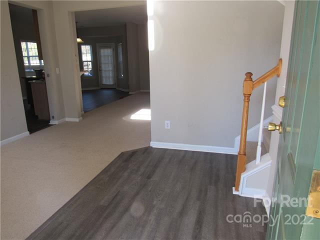 Building Photo - 10926 Sedgemoor Ln