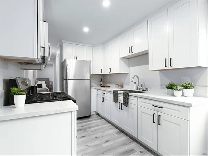Foto principal - 4143 Van Dyke Ave
