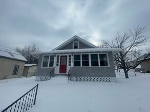 Building Photo - 408 W Boone St