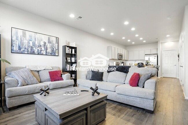 Foto del edificio - 6521 N Dunkirk St