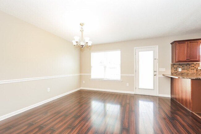 Foto del edificio - 2805 Painted Pony Dr