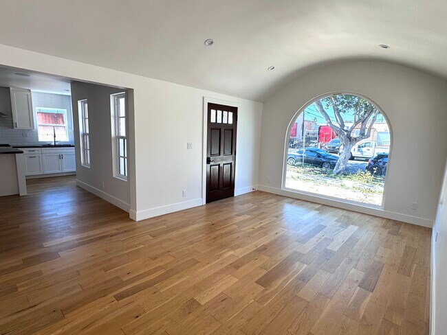 Building Photo - 3062 Field Ave