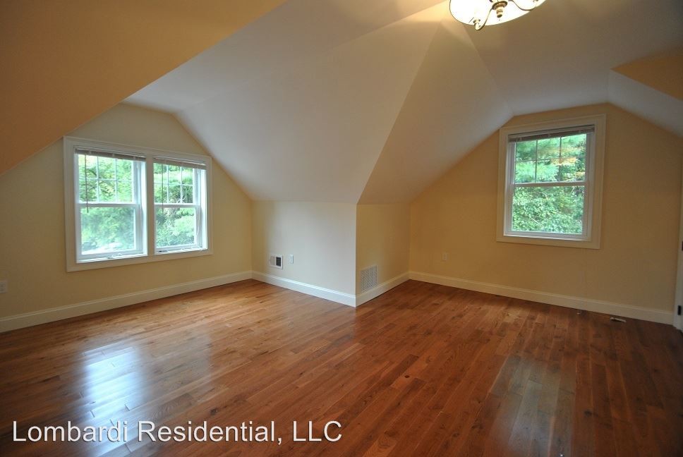 Building Photo - 281 S Gulph Rd