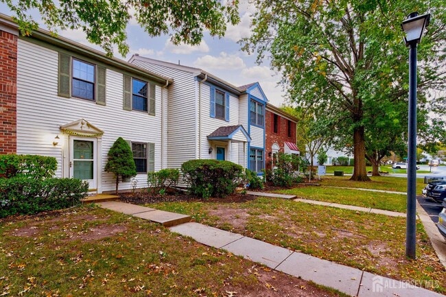 Building Photo - 134 Pear Tree Ln