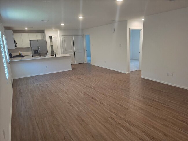 Foto del edificio - 7202 Clover Chase Dr