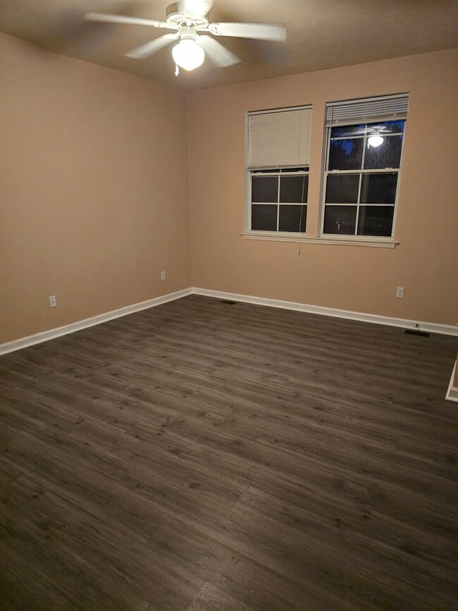 Building Photo - 2014 Midyette Rd