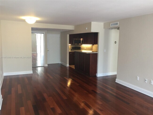 Foto del edificio - 150 SE 25th Rd