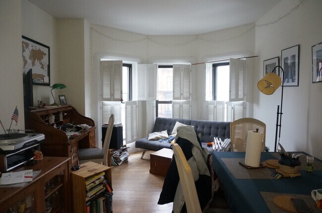 Foto del edificio - 529 Beacon St