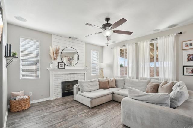 Foto del edificio - 80549 Tinsley Ave
