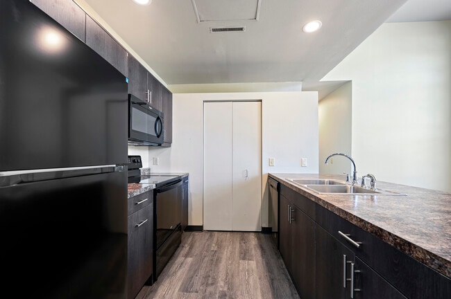 Apt 202 - Kitchen - The Lofts At City Hall