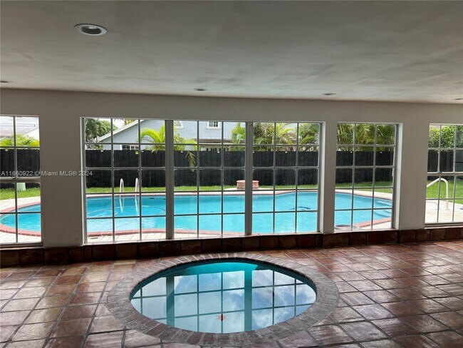 Foto del edificio - 10723 SW 142nd Ct