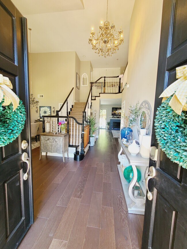 Foto del edificio - 105 Pinnacle Ridge Ct