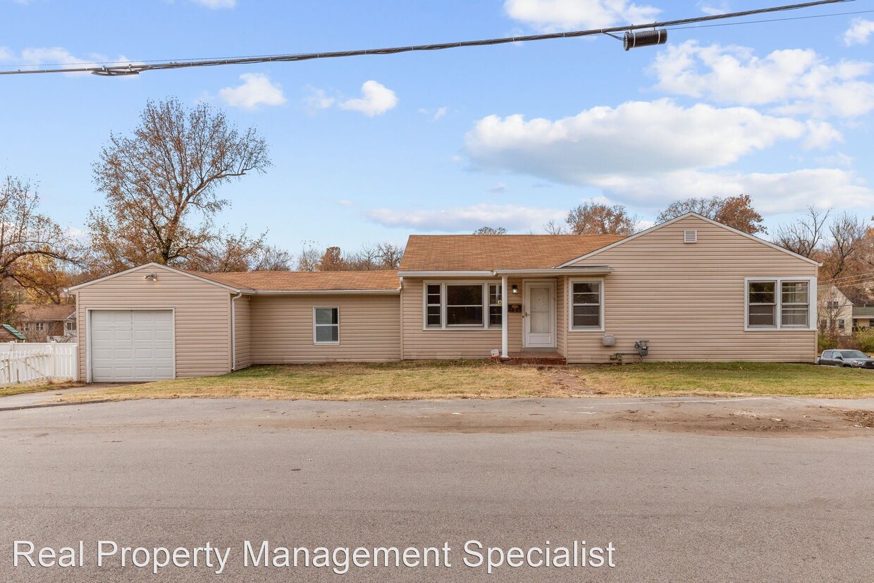 Primary Photo - 3 br, 1 bath House - 225 Nancy Place