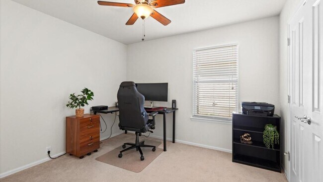 Foto del edificio - 600 Planters Pass