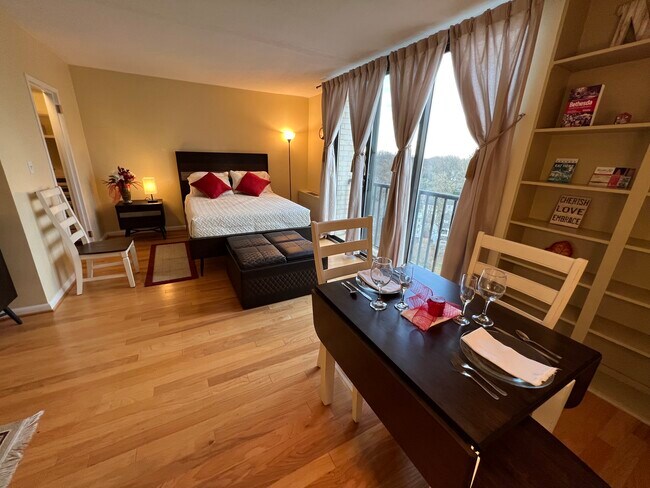 Building Photo - 4242 East West Hwy