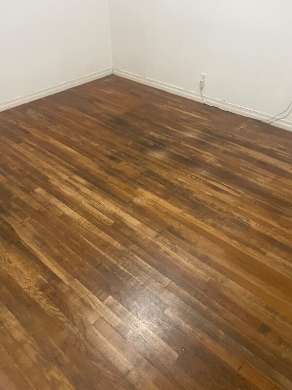 Foto del edificio - 5853 Virginia Ave