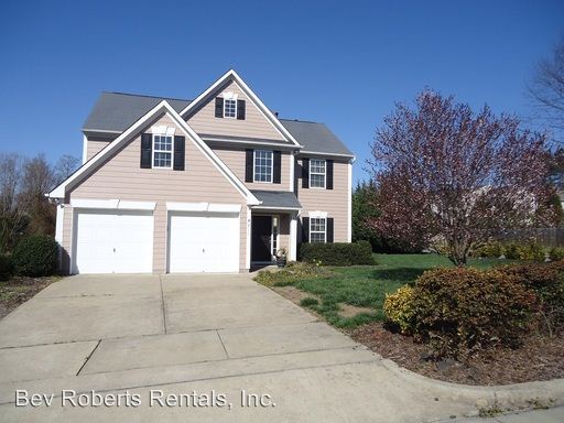 Primary Photo - 811 Brickstone Dr