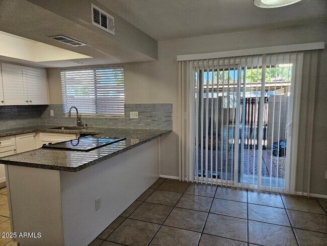 Foto del edificio - 20215 N 21st Ln