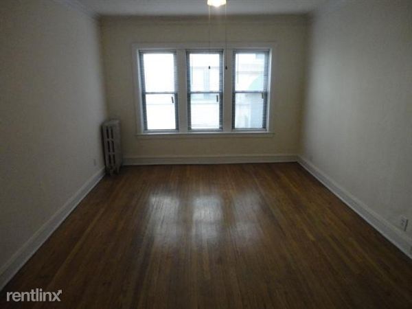 Building Photo - 4837 N Wolcott Ave