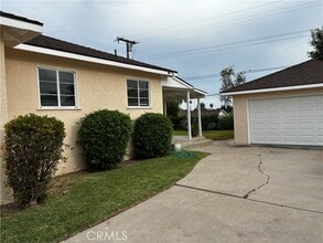 Building Photo - 1520 Melody Ln