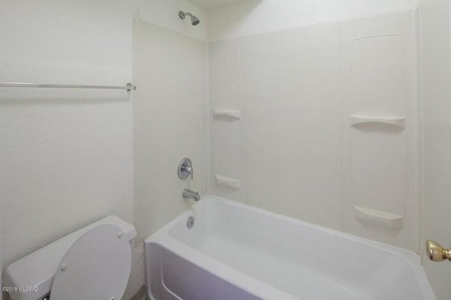 Building Photo - Westview Apartments