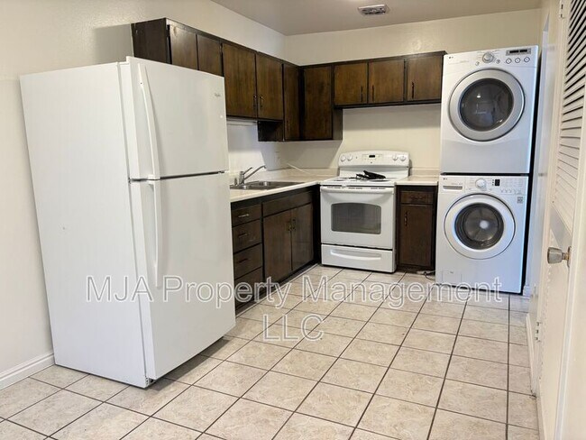 Foto del edificio - 4735 S 1900 W