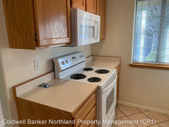 Foto del edificio - 3 br, 2 bath House - 6276 E Mountain Oaks Dr