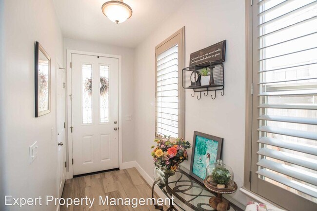 Foto del edificio - 1 br, 1 bath House - 1647 La Guardia Cir