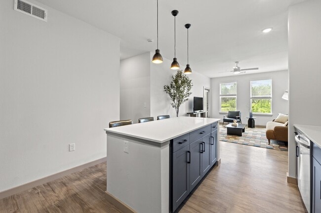 Building Photo - Allers Landing