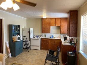 Building Photo - 2809 Sam Houston Ave