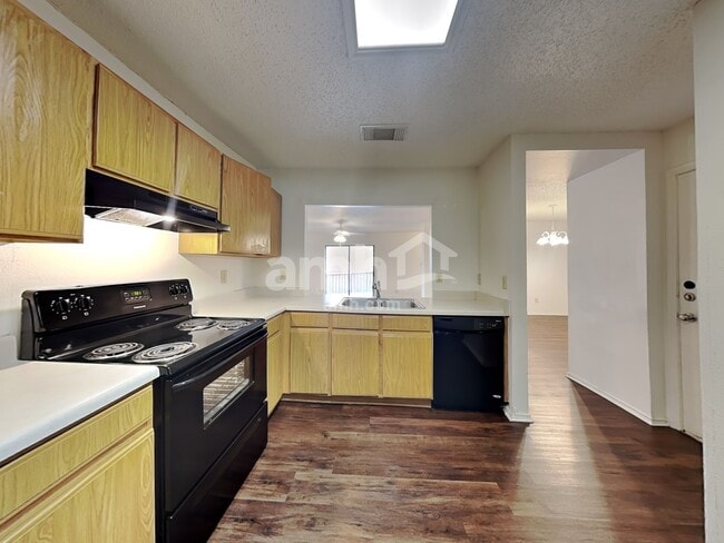 Building Photo - 9506 Arcade Ridge