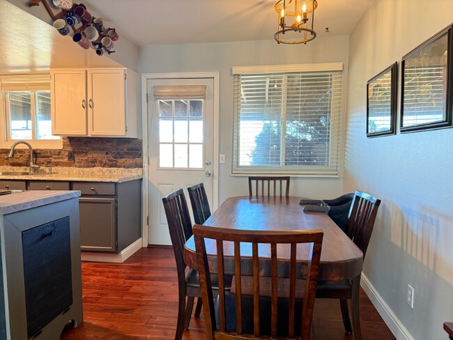 Foto del edificio - 9286 W 100th Cir